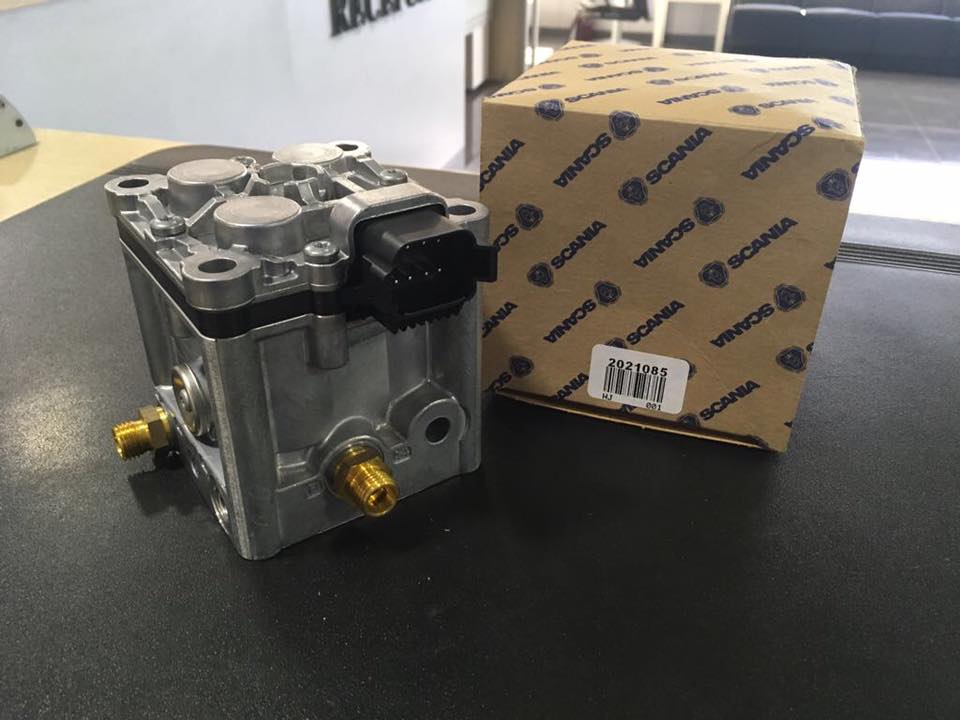 Válvula de freno de escape y del sistema de inyección SCANIA. Referencia 2021085 SCAORITZValvuladefrenodeescapeydelsistemadeinyecciónSCANIA2021085contacto - Válvula de freno de escape y del sistema de inyección SCANIA. Referencia 2021085