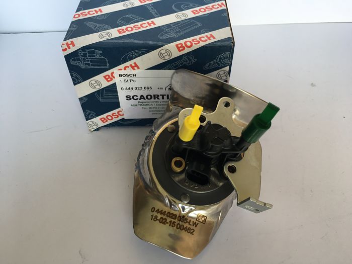 Inyector ADBLUE Bosch. Referencia 0444023065 Inyector ADBLUE Bosch