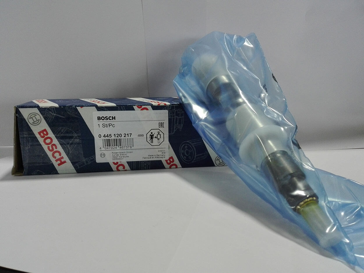 Inyector Bosch. Referencia 0445120217 0445120217 Inyector Bosch camión - Inyector Bosch. Referencia 0445120217