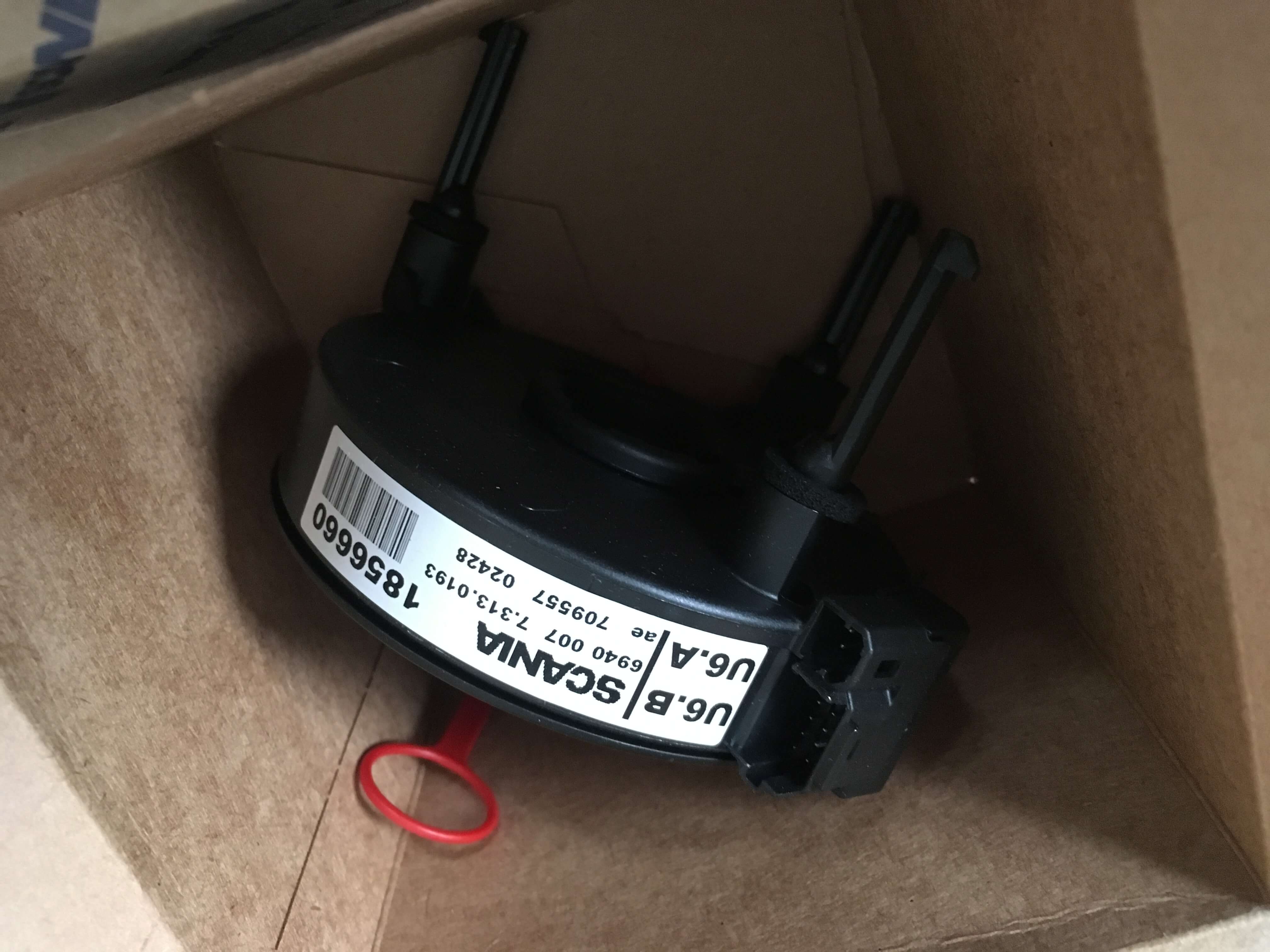 Bobina contacto SCANIA. Referencia 1856660 1856660 Bobina contacto SCANIA Venta de recambios originales para camión en SCAORTIZ Minglanilla - Bobina contacto SCANIA. Referencia 1856660