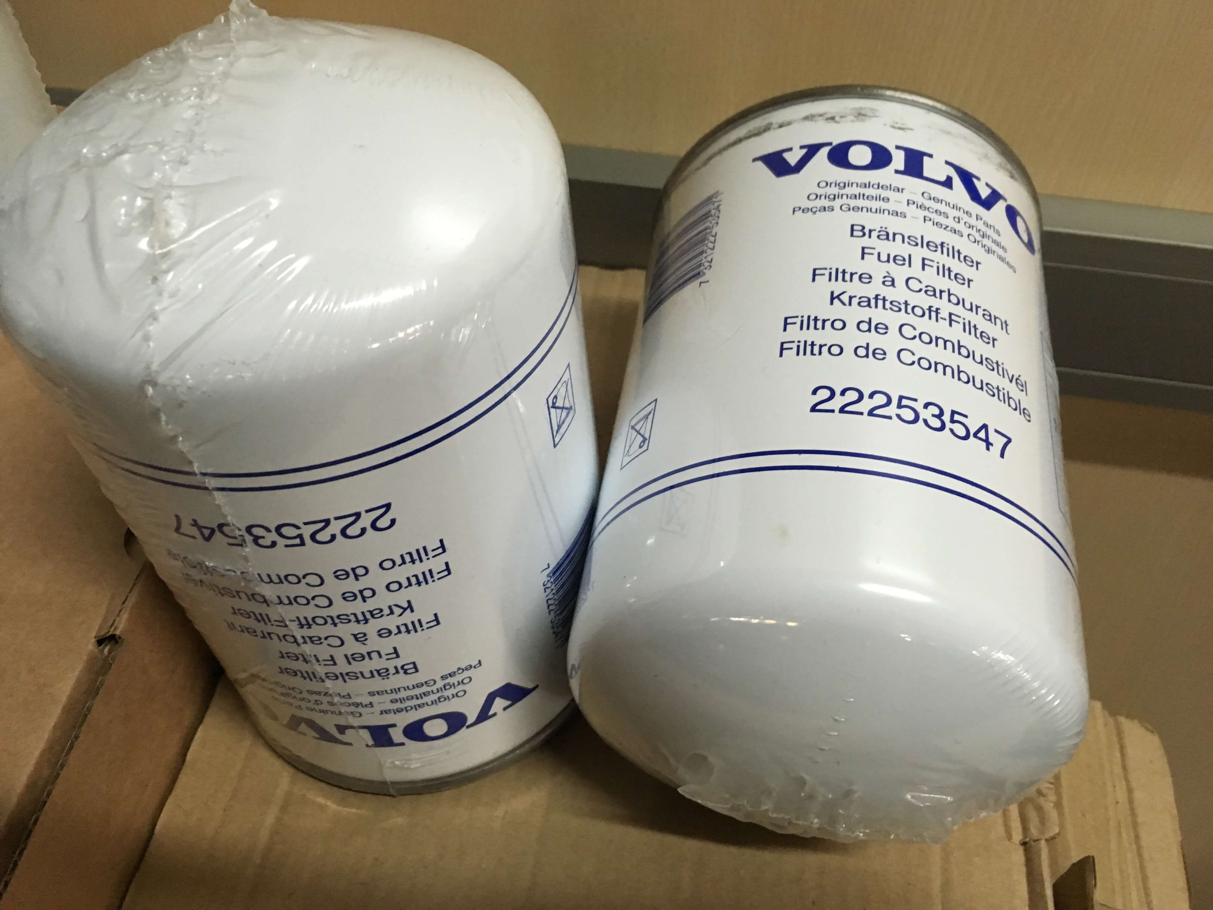 Filtro de gasoil VOLVO. Referencia 22253547 22253547 Filtro de gasoil VOLVO. Venta de recambios originales para camión en SCAORTIZ - Filtro de gasoil VOLVO. Referencia 22253547