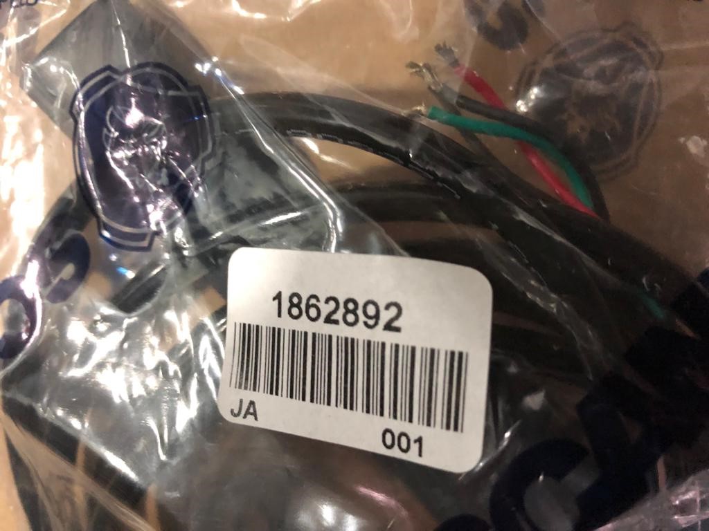 Sensor presión aceite SCANIA. Referencia 1862892 1862892